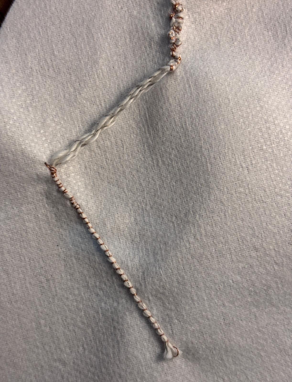 conductiveyarnstitches